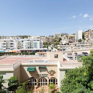 Apartment Carihuela Beach, Torremolinos